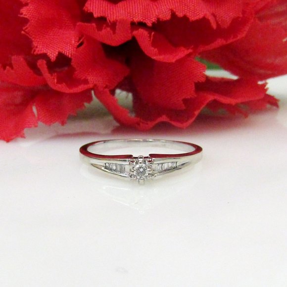Diamond Promise Ring With Accents 10k White Gold Size 6.25 Genuine Natural Real - Picture 9 of 12